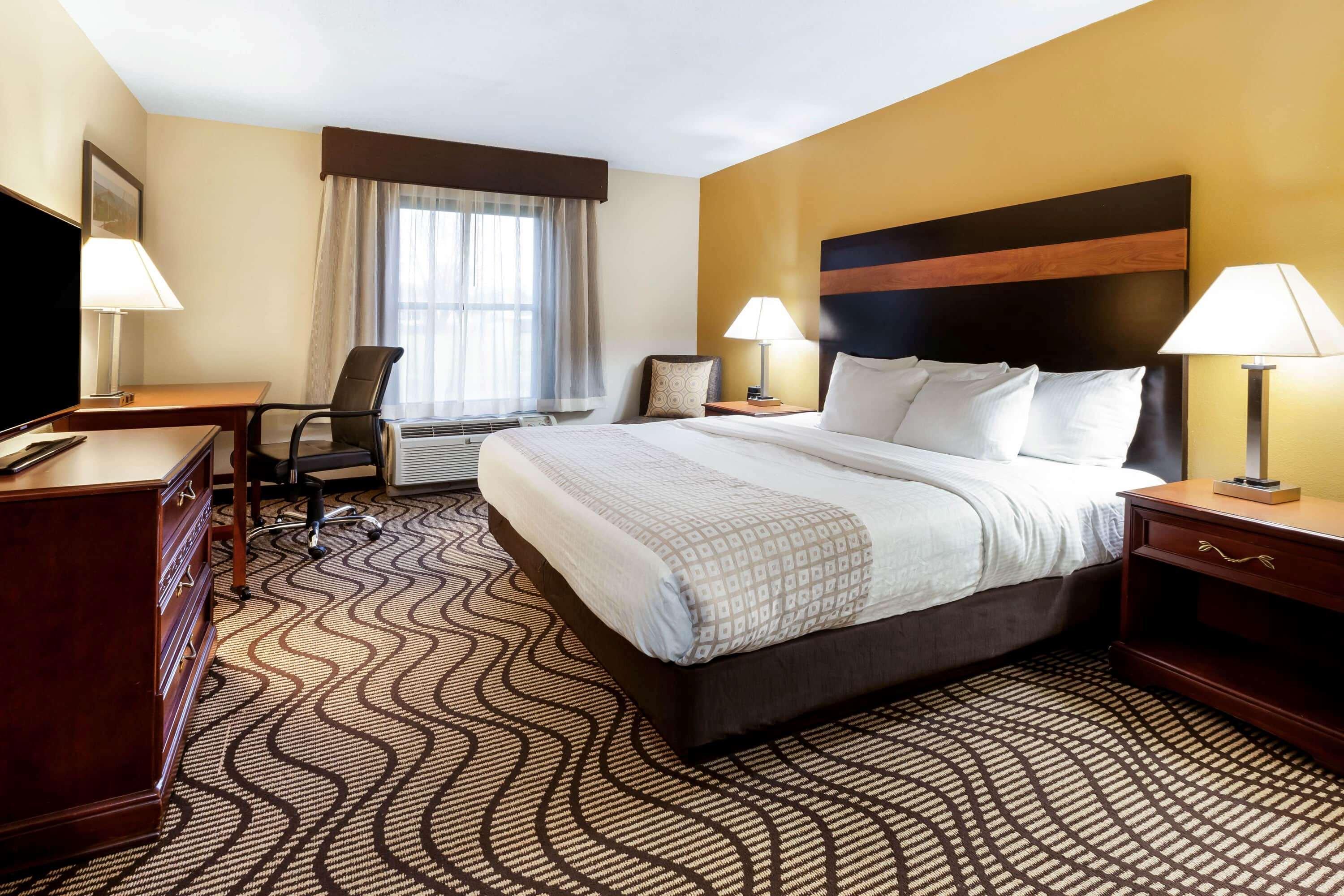 La Quinta Inn By Wyndham Sandusky Near Cedar Point Экстерьер фото