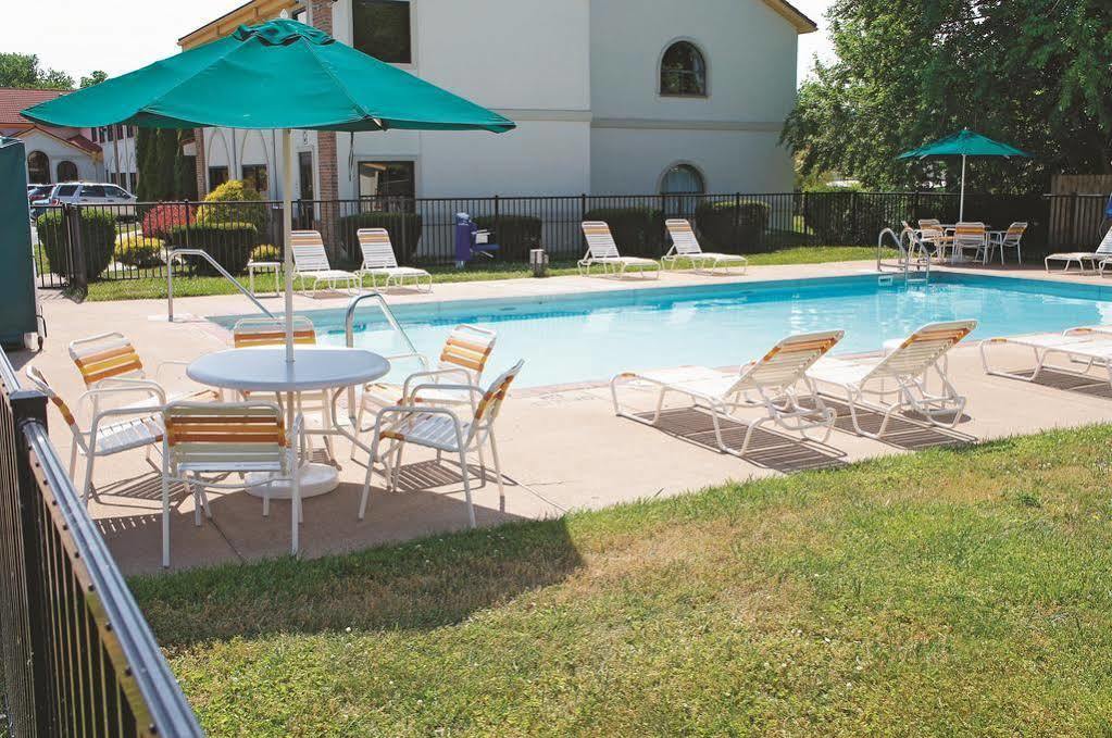 La Quinta Inn By Wyndham Sandusky Near Cedar Point Экстерьер фото